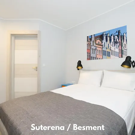 Zefiro Stajenna Apartment