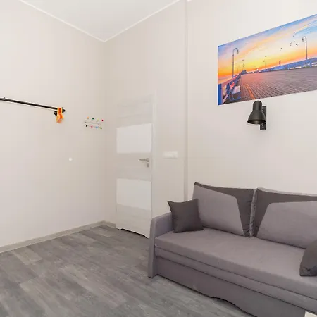 Zefiro Stajenna Apartamento