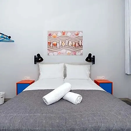 Zefiro Stajenna Apartman *