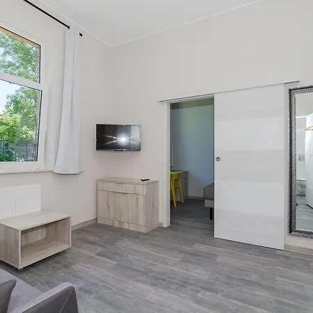 Zefiro Stajenna * Gdańsk