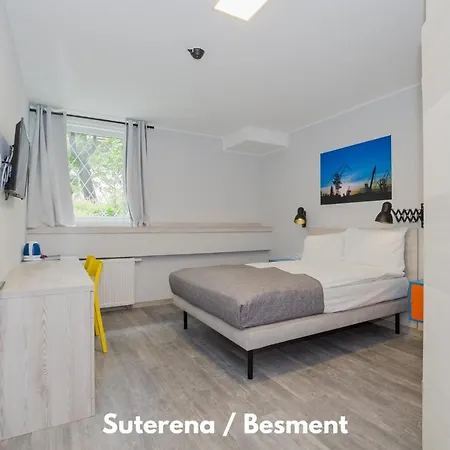 Zefiro Stajenna Apartman *